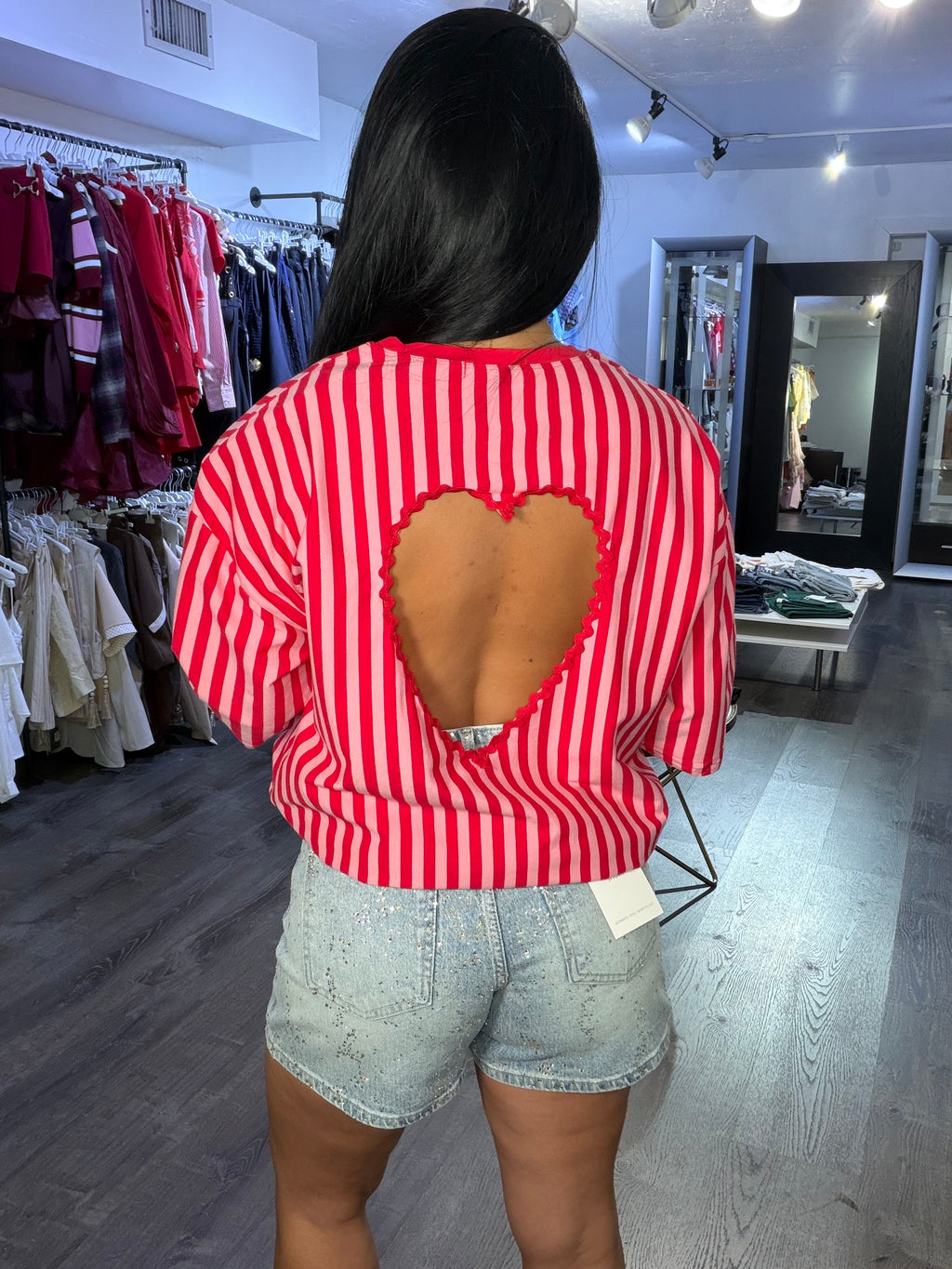 Graphic tee heart