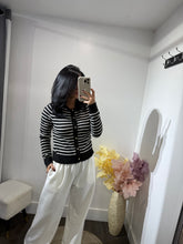 Load image into Gallery viewer, Sweater Vanessa
