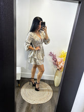 Load image into Gallery viewer, Romper print Julia
