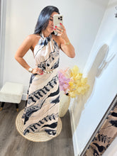 Load image into Gallery viewer, Maxi Dress Enit
