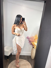 Load image into Gallery viewer, Dress Gaby
