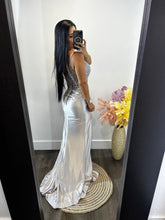 Load image into Gallery viewer, Maxi Dress Party
