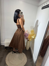 Load image into Gallery viewer, Maxi dress Barbie
