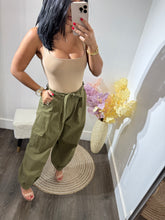 Load image into Gallery viewer, Pant cargo Sandy
