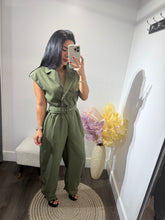 Load image into Gallery viewer, Jumpsuit Esther
