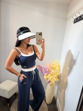 Load image into Gallery viewer, Hat lea
