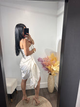 Load image into Gallery viewer, Dress Gaby
