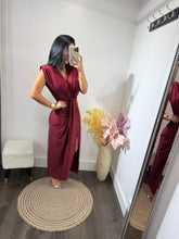 Load image into Gallery viewer, Maxi Dress sabrina
