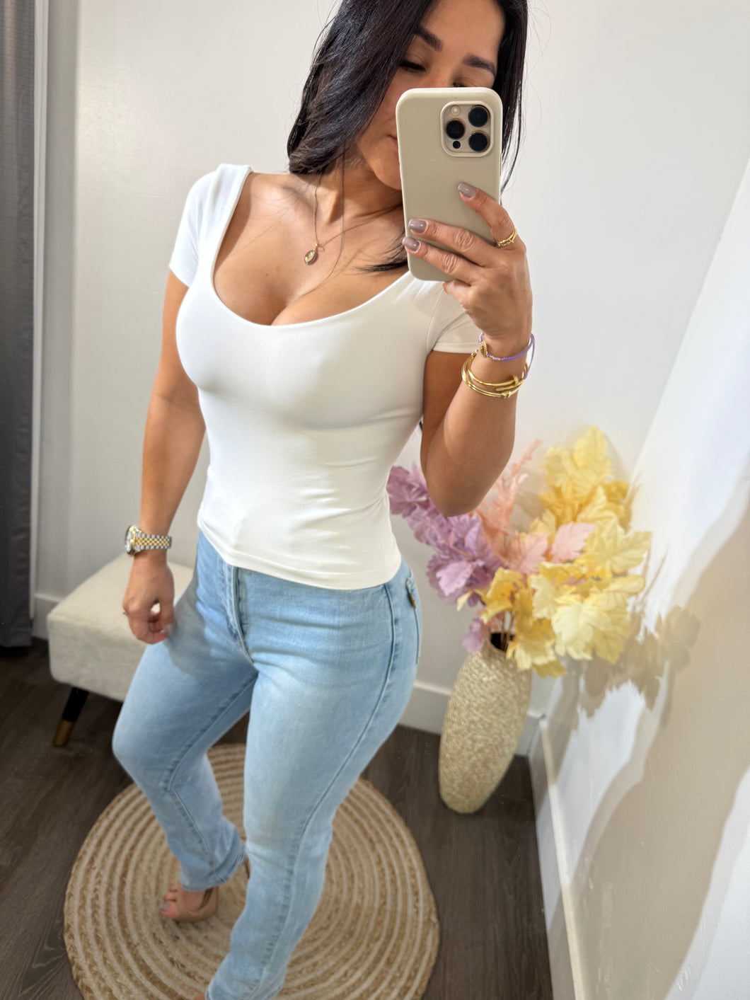 Top basic vanesa