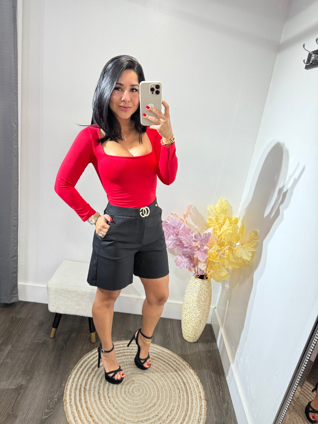 Short Belinda