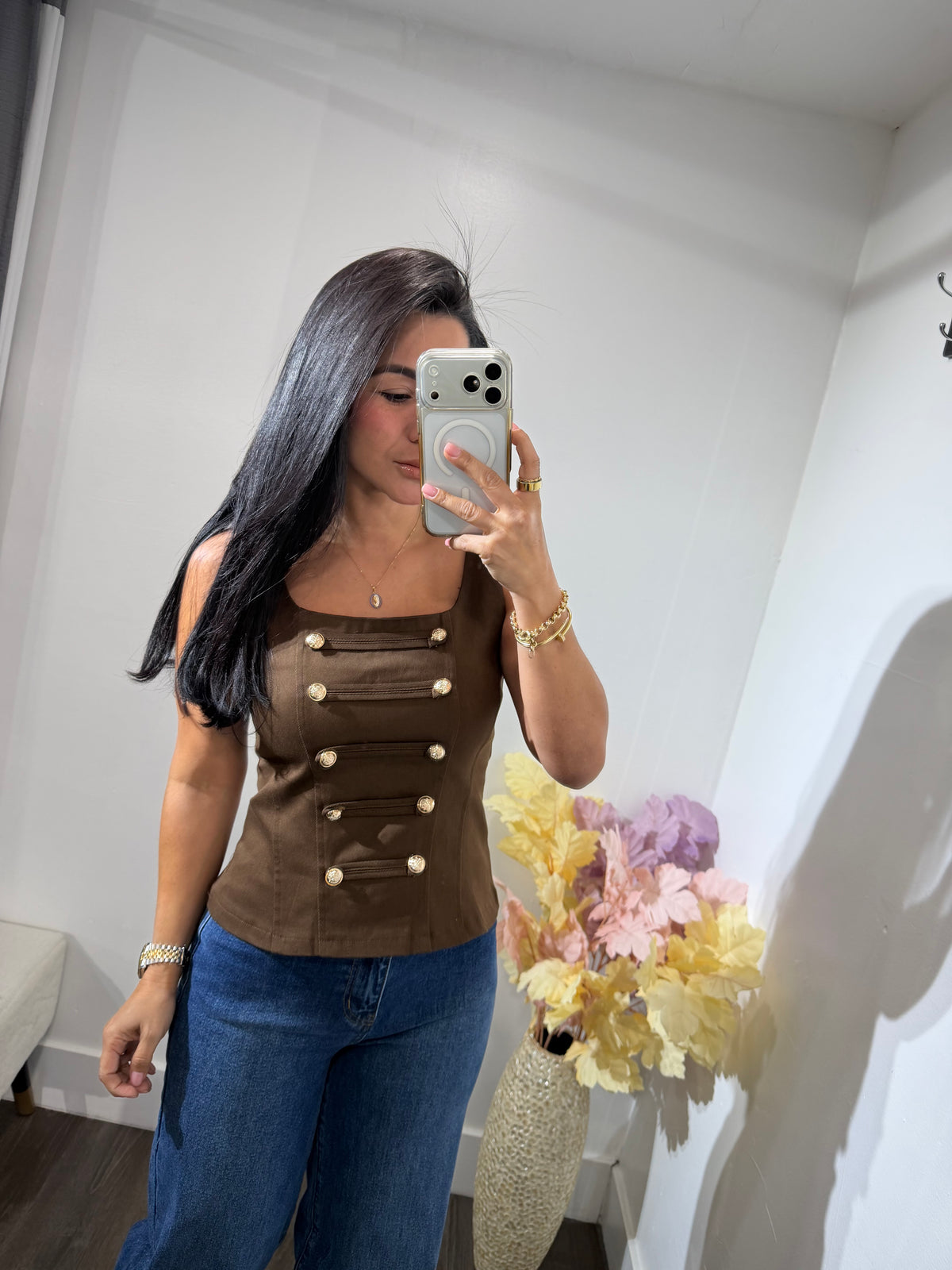Top Shirley