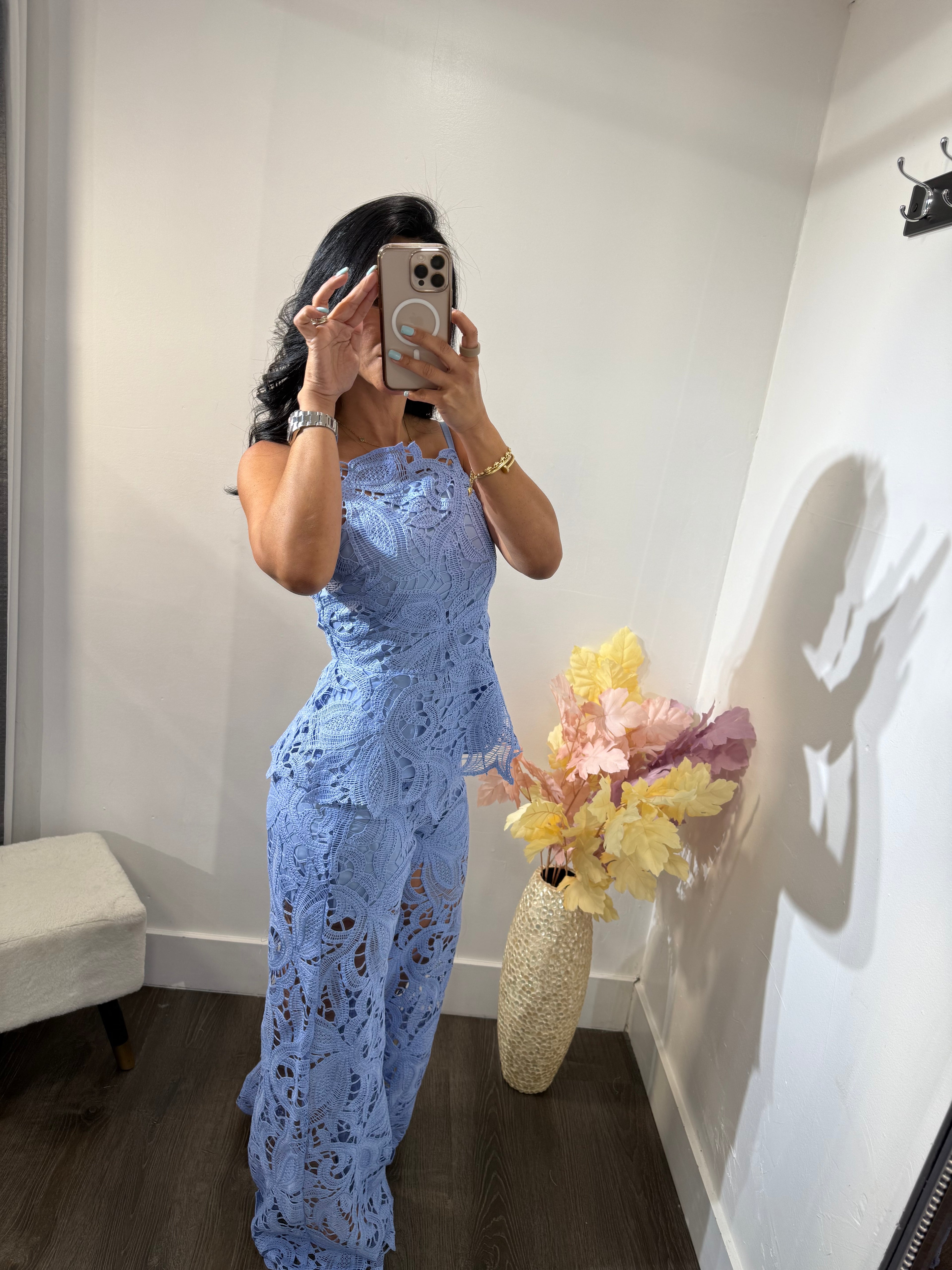 Set Luciana