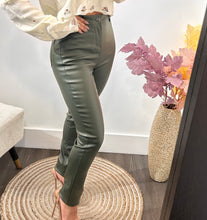 Load image into Gallery viewer, Pant leather Melisa
