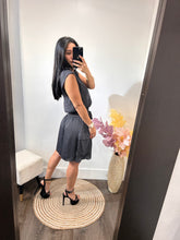Load image into Gallery viewer, Dress Gloria
