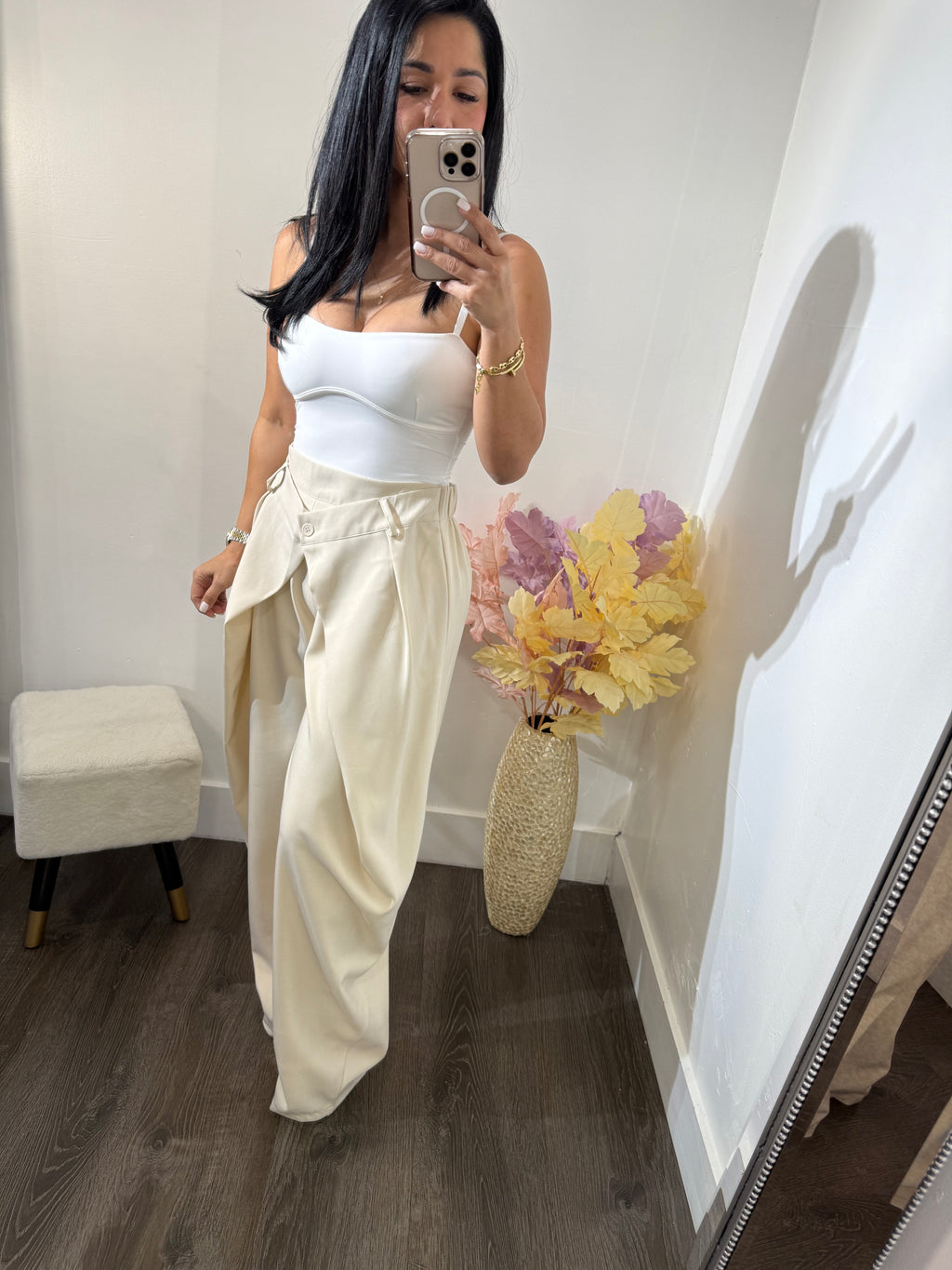 Pant Leila