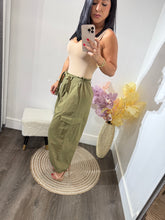 Load image into Gallery viewer, Pant cargo Sandy
