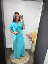 Load image into Gallery viewer, Maxi Dress Loida

