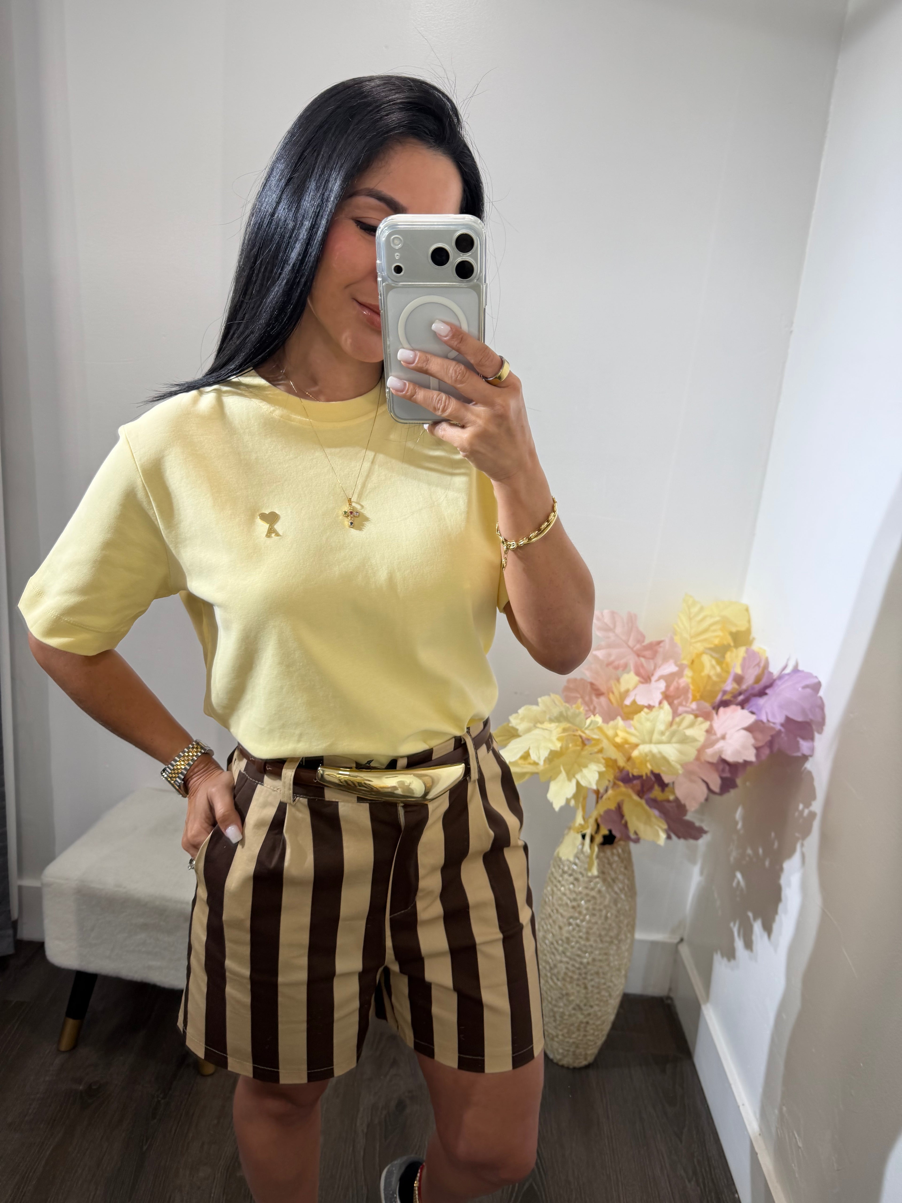 Short Luciana brown