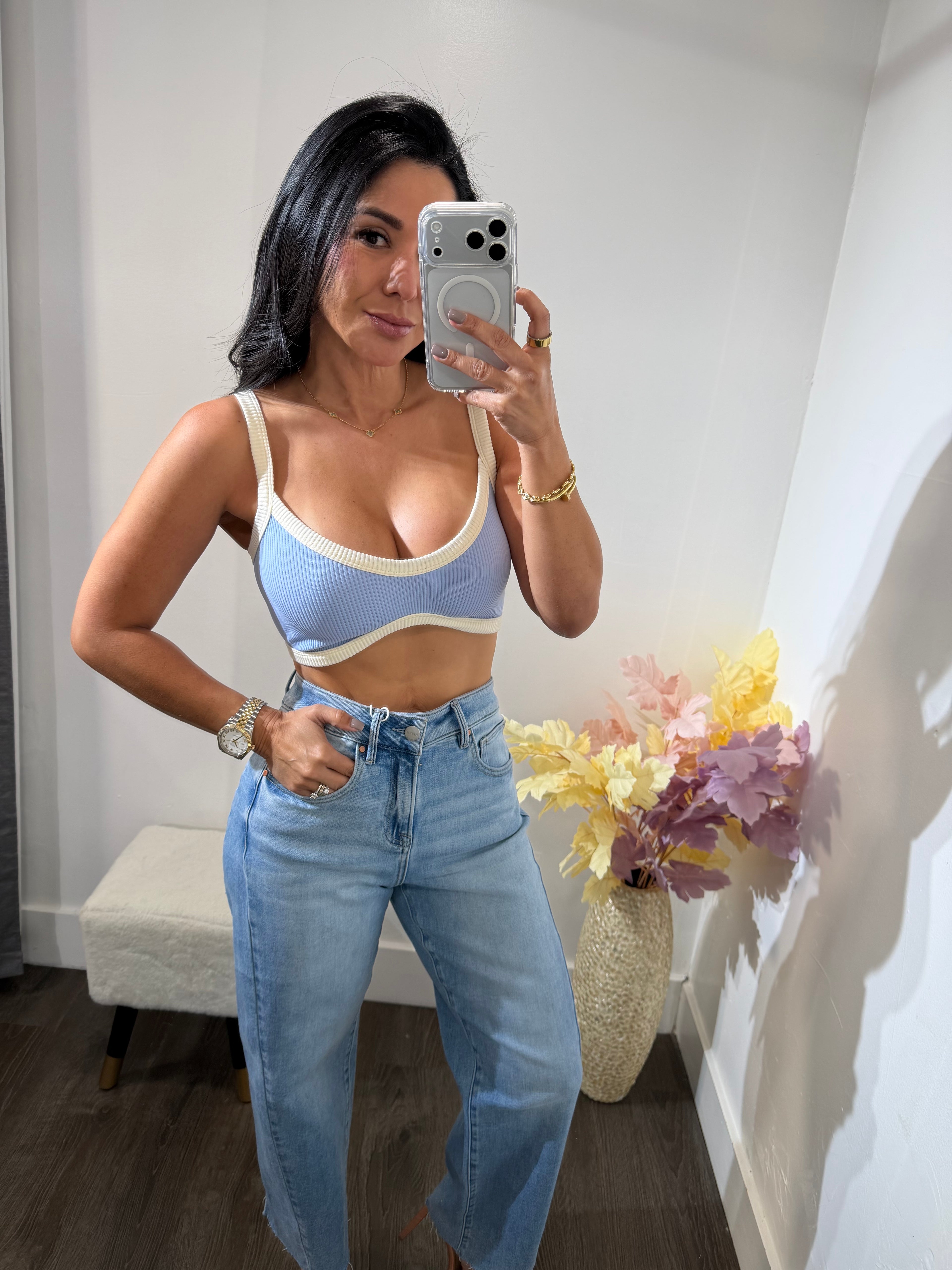Top basic Lucia