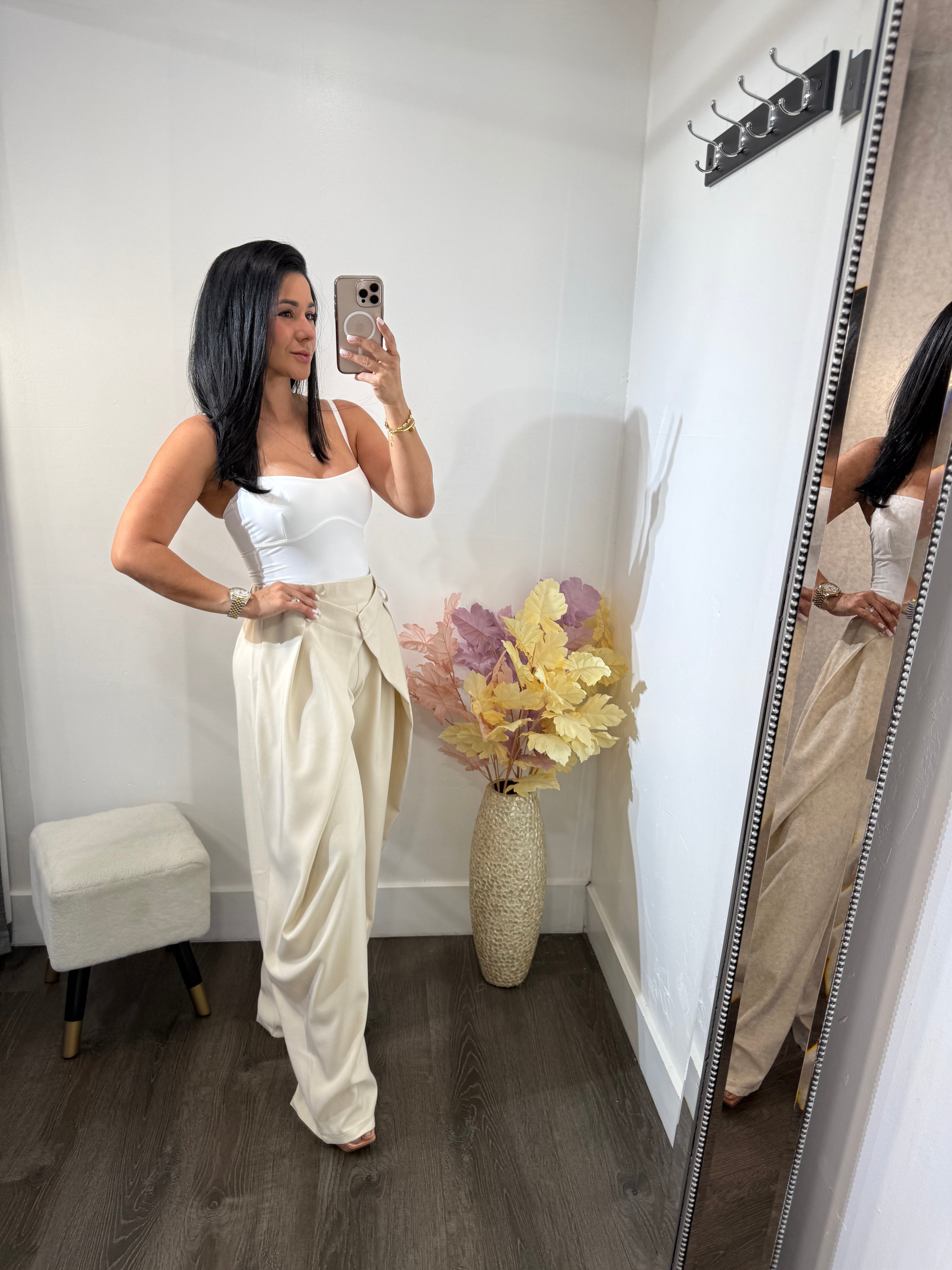 Pant Leila