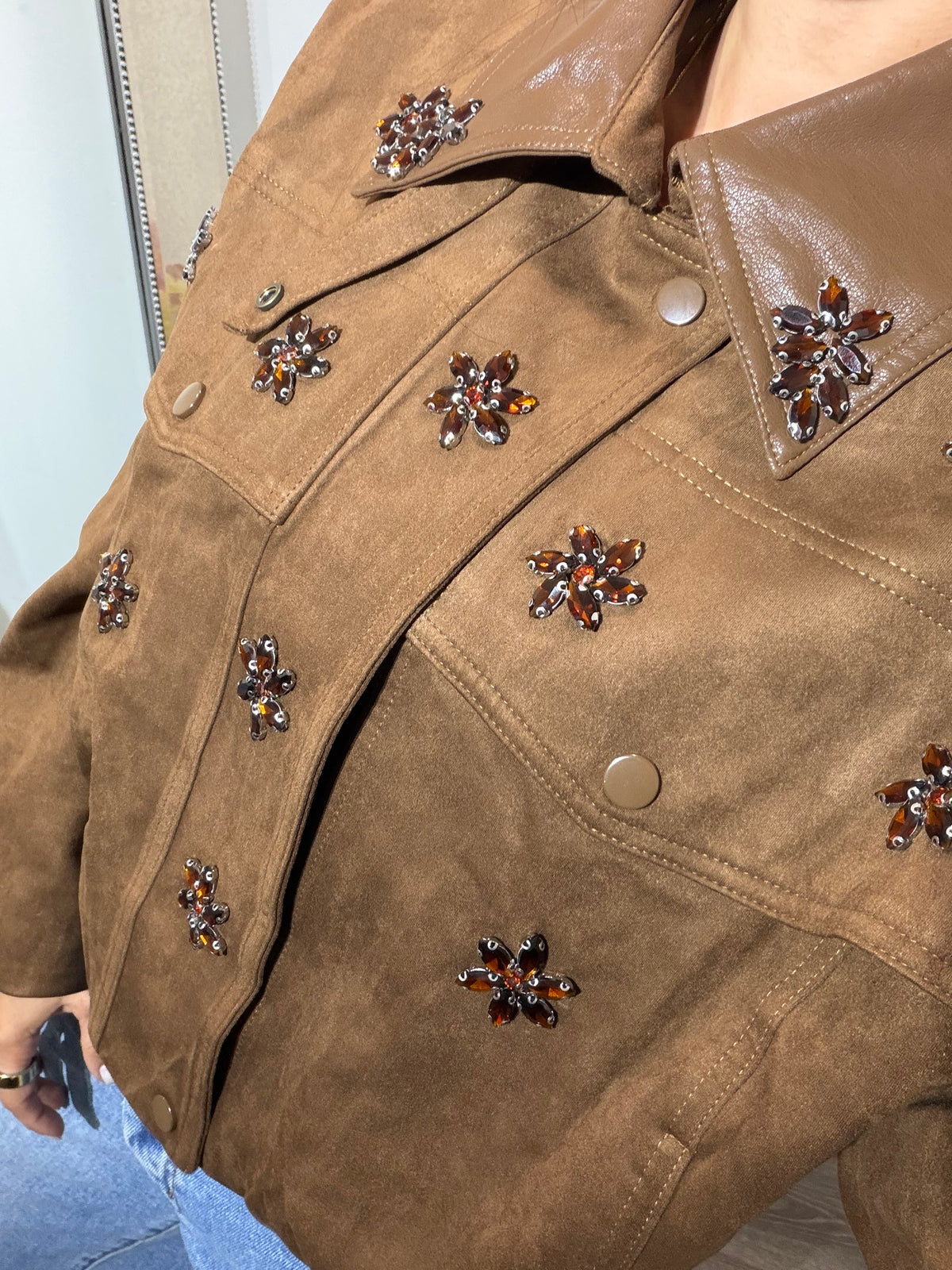 Jacket brown lore