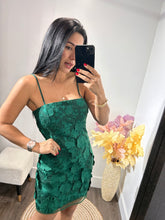 Load image into Gallery viewer, Dress Star
