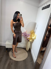 Load image into Gallery viewer, Short leather Samara
