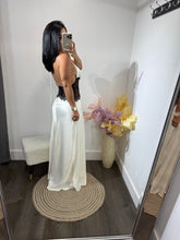Load image into Gallery viewer, Maxi Dress satin Laila
