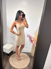 Load image into Gallery viewer, Dress Hally
