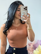 Top basic Zoe