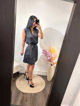 Load image into Gallery viewer, Dress Gloria
