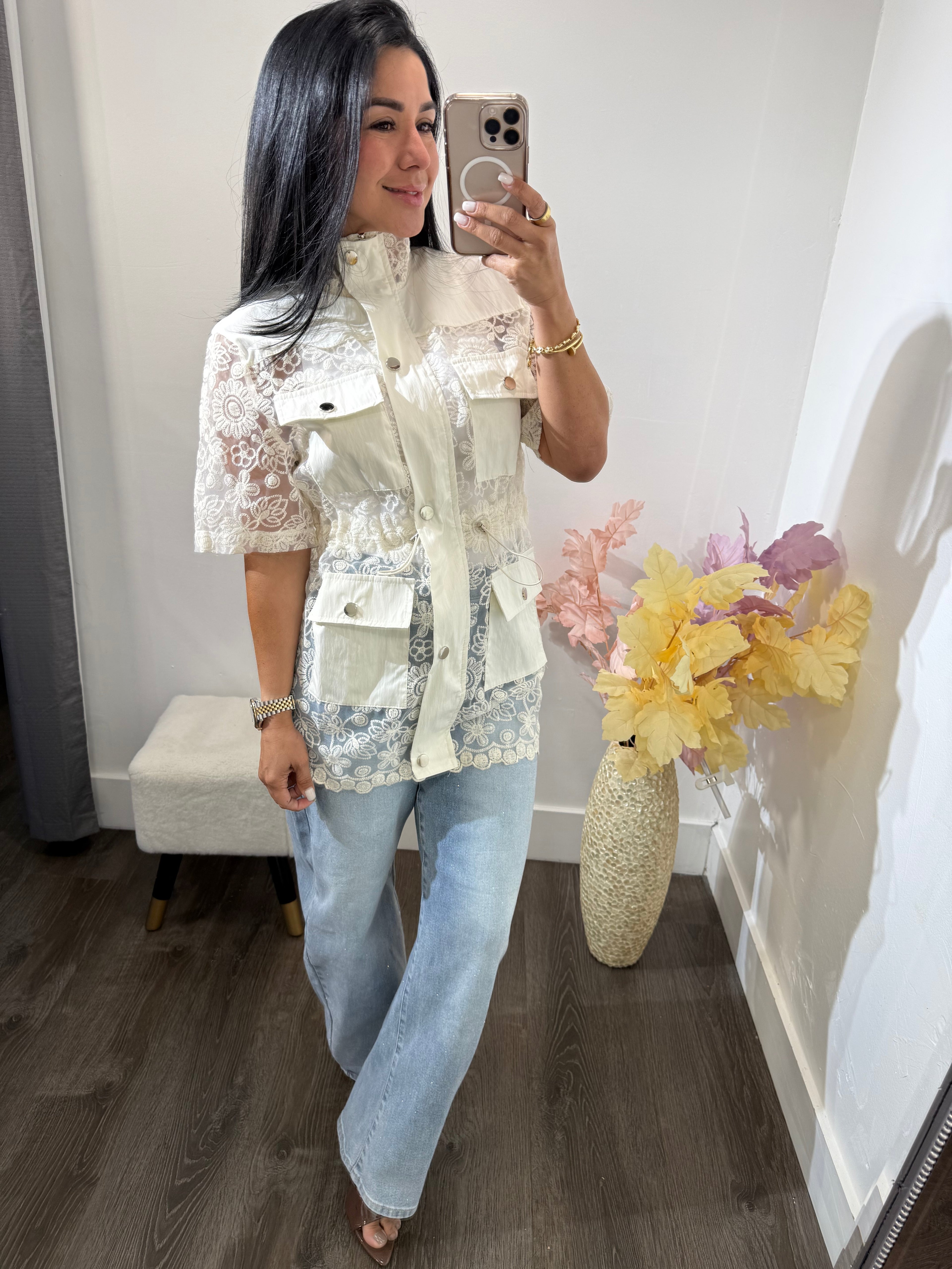 Jacket lace