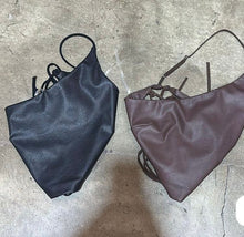 Load image into Gallery viewer, Top leather kami
