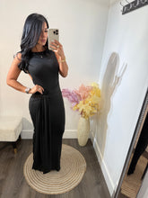 Load image into Gallery viewer, Maxi dress Helena
