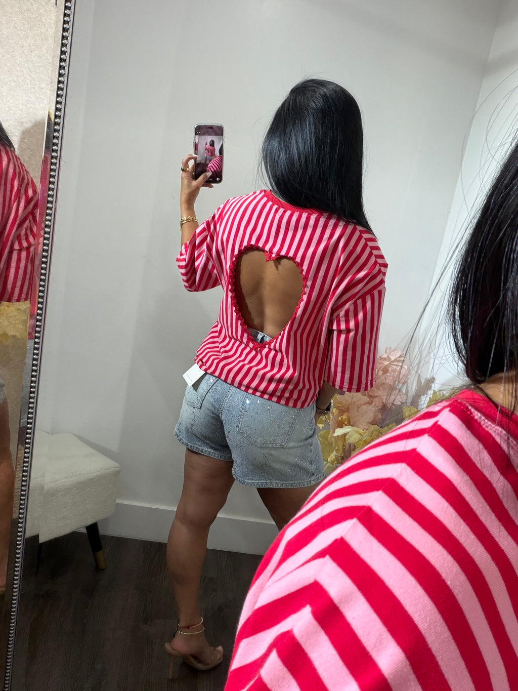 Graphic tee heart
