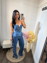 Load image into Gallery viewer, Top Shak
