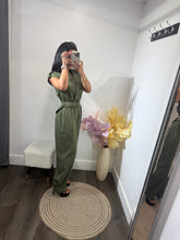 Load image into Gallery viewer, Jumpsuit Esther
