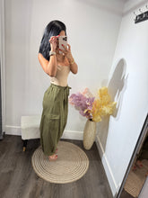 Load image into Gallery viewer, Pant cargo Sandy
