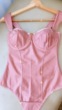 Load image into Gallery viewer, Bodysuit Oly
