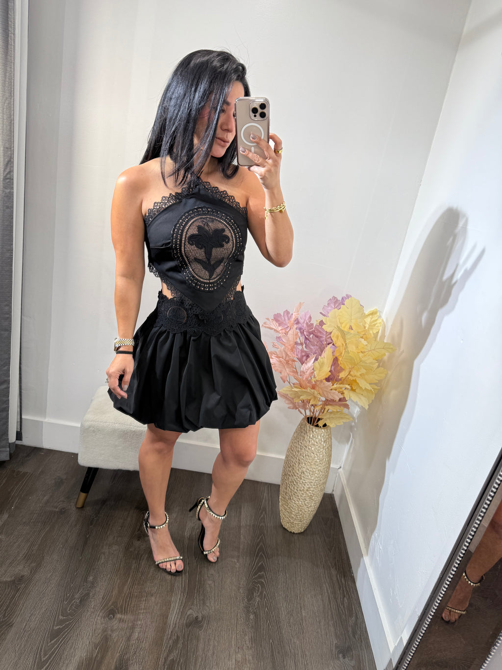 Set Vanessa