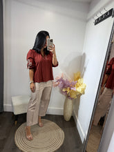 Load image into Gallery viewer, Top Susana
