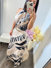 Load image into Gallery viewer, Maxi Dress Enit
