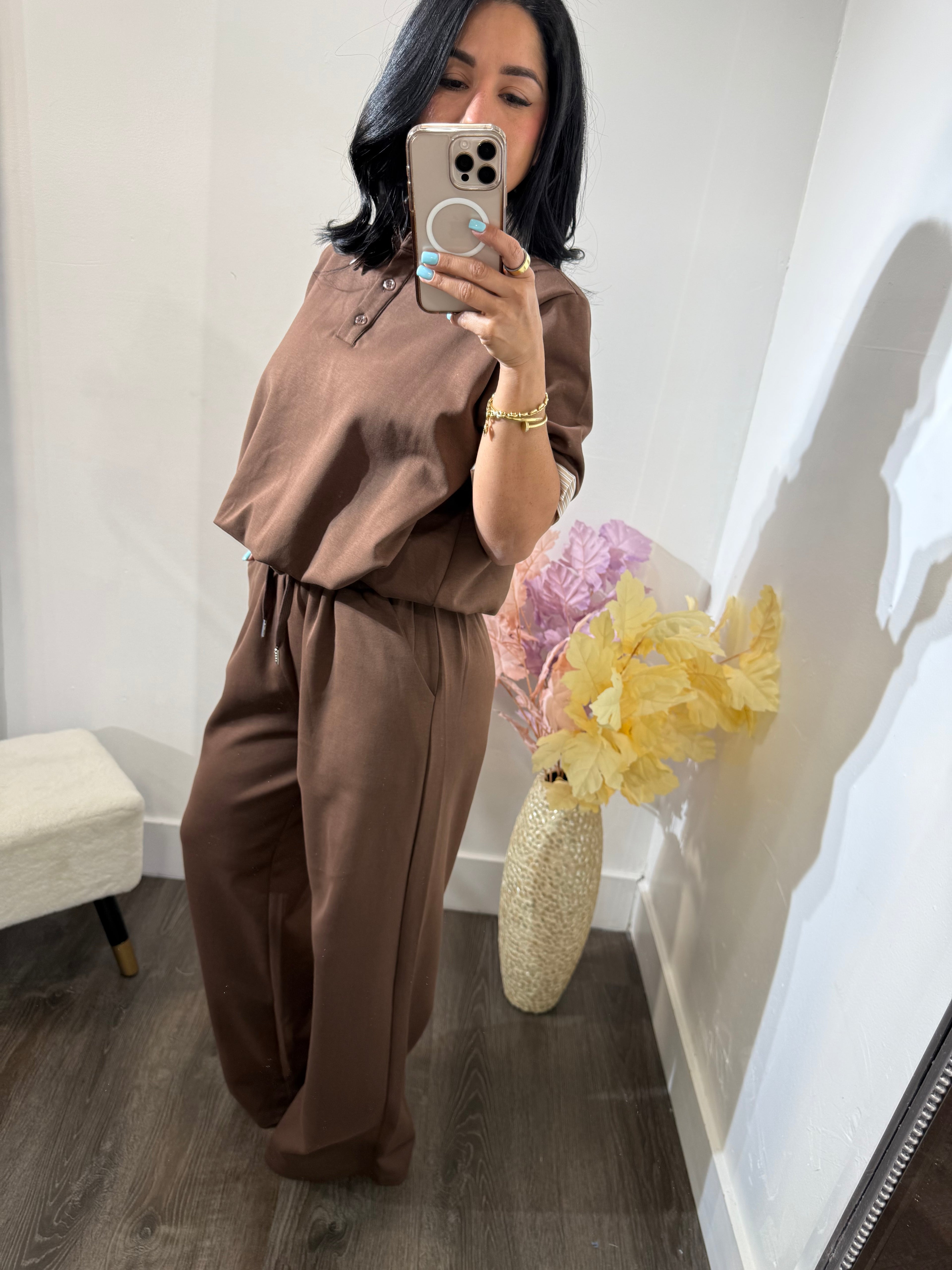 Set Olivia brown