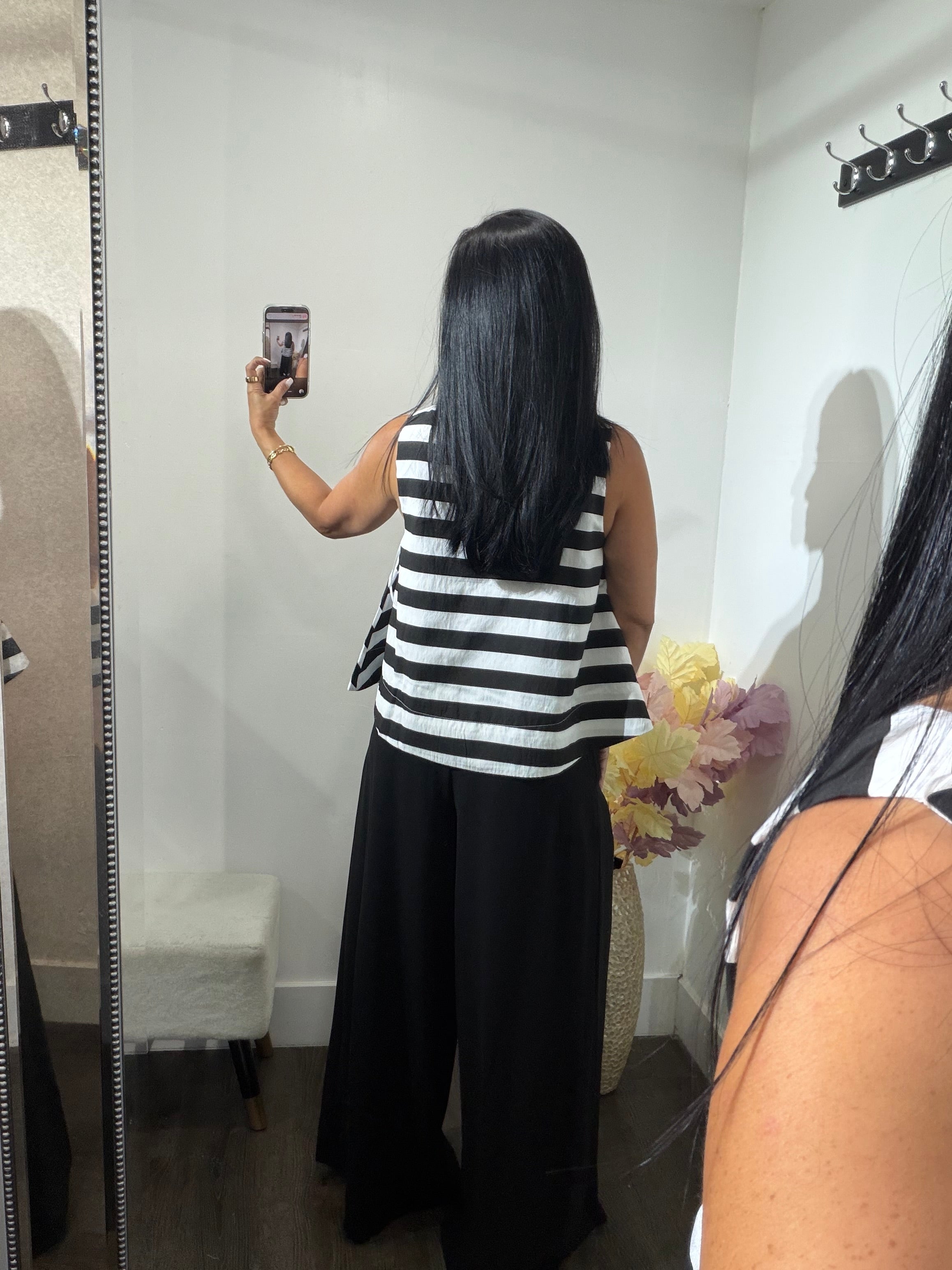 Top Elvia