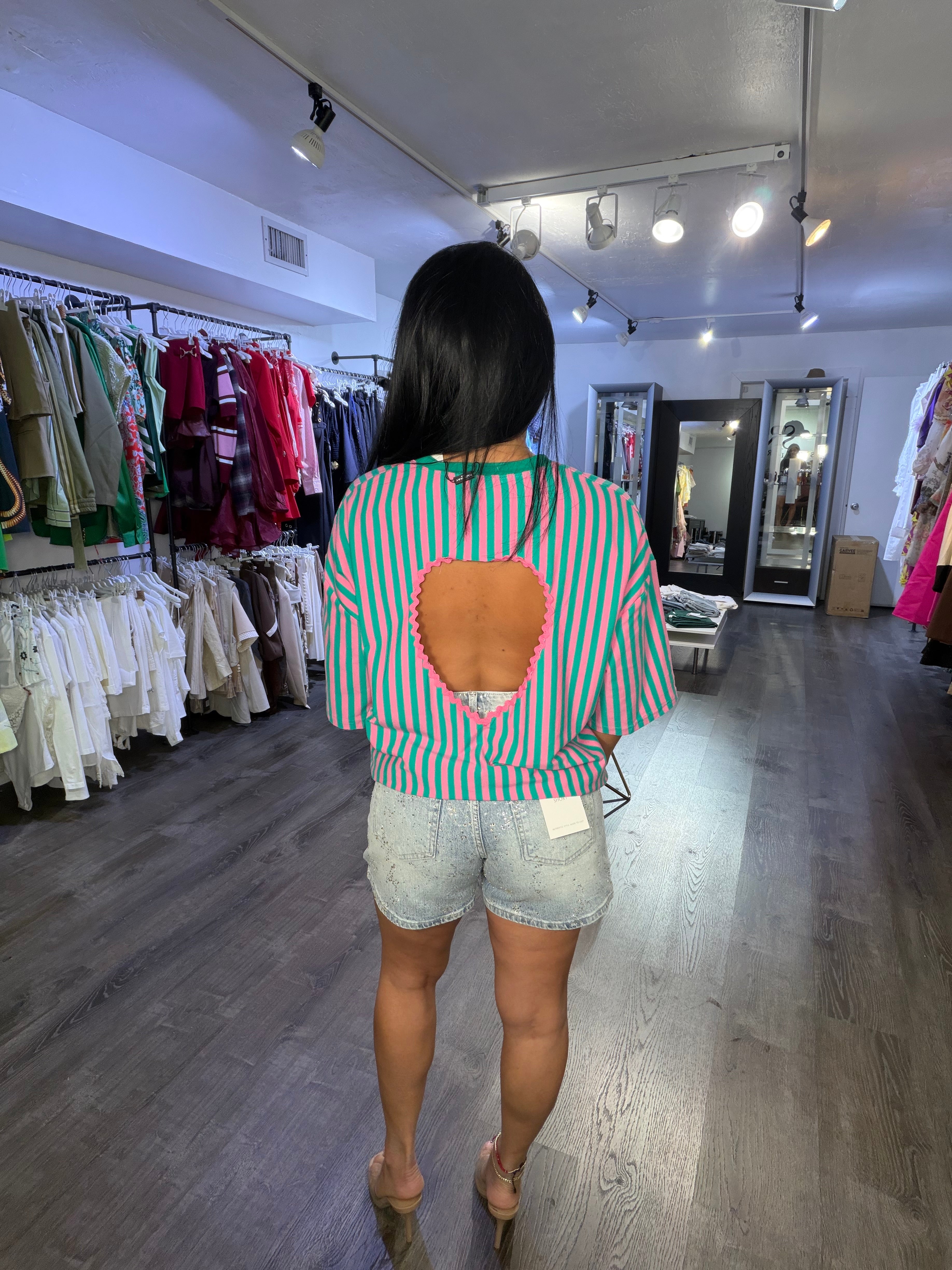 Graphic tee heart
