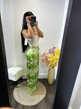 Load image into Gallery viewer, Pant Emiliana
