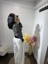 Load image into Gallery viewer, Sweater Vanessa
