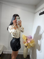 Skirt leather