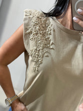 Load image into Gallery viewer, Top alina
