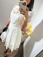 Load image into Gallery viewer, Dress Lusiana
